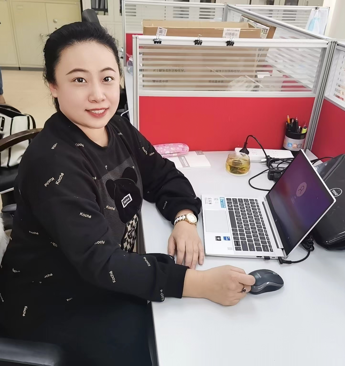 07 LD.COM管理部门 褚宏.jpg