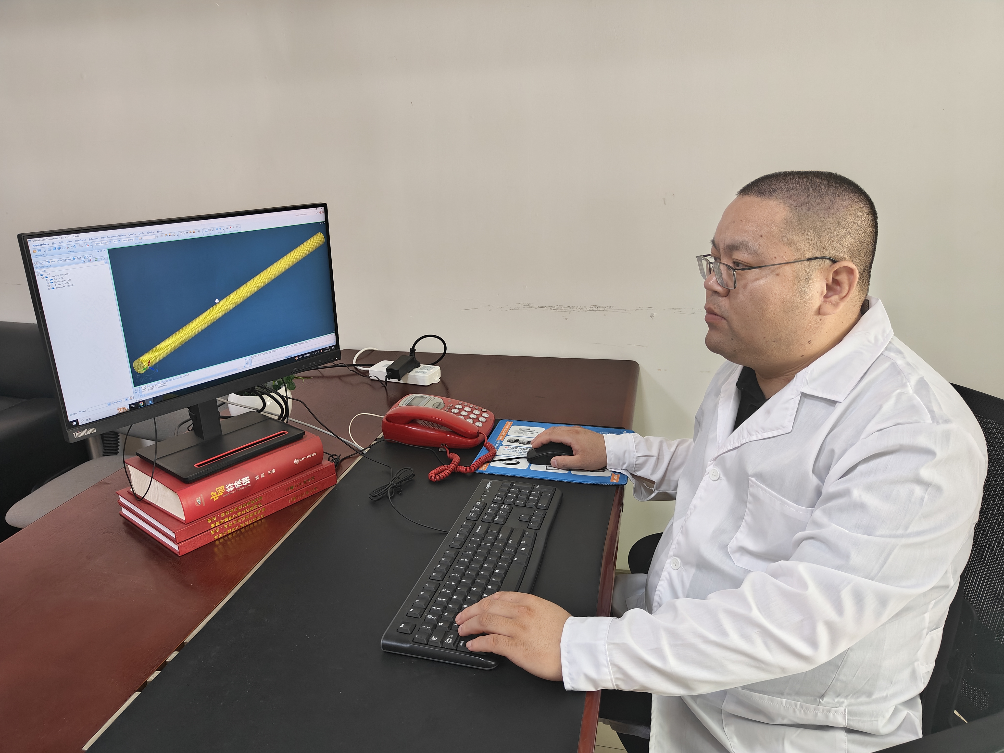 2、李栋.jpg 2、李栋.jpg